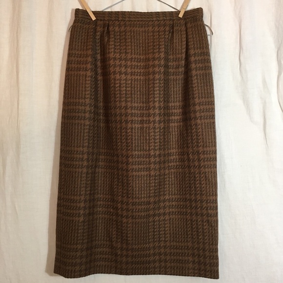 M. Keller Wool Houndstooth Plaid Pencil Skirt - Picture 1 of 8